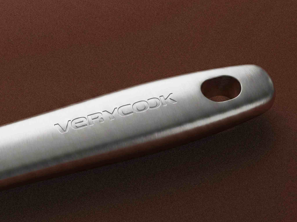Fourchette à viande en inox ☀ Verycook